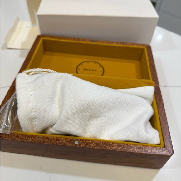 Rhude Wooden Chess Set - Brown and Cream - tobac frames - Picture 2 of 7